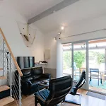 Pavillon Climatise Avec Mezzanine, Wifi Et Parking Prive - Les Ayguades - Fr-1-409-187