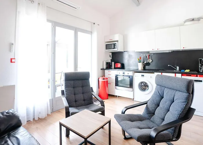 Villa Pavillon Climatise Avec Mezzanine, Wifi Et Parking Prive - Les Ayguades - Fr-1-409-187 Gruissan